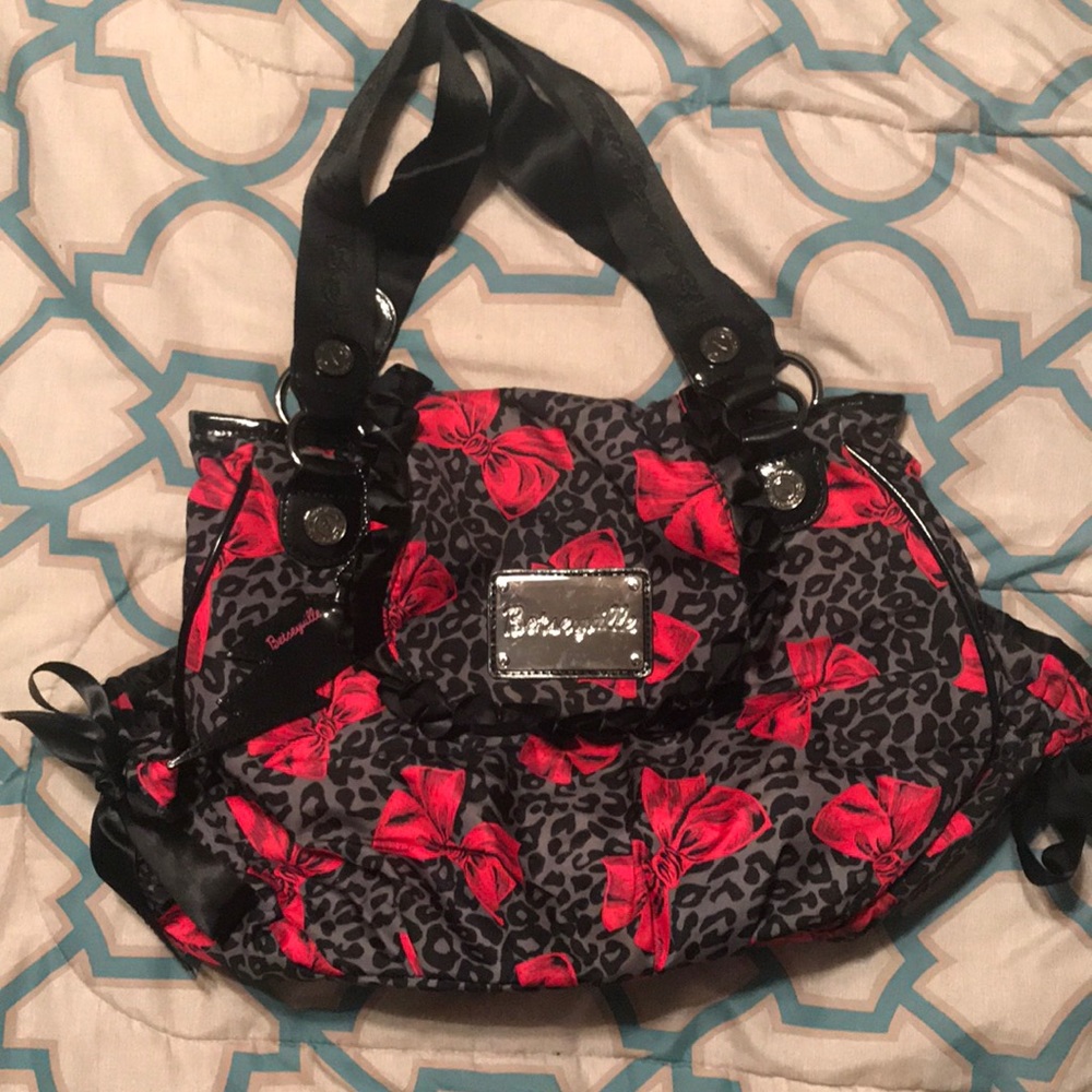 Betseyville Bow handbag